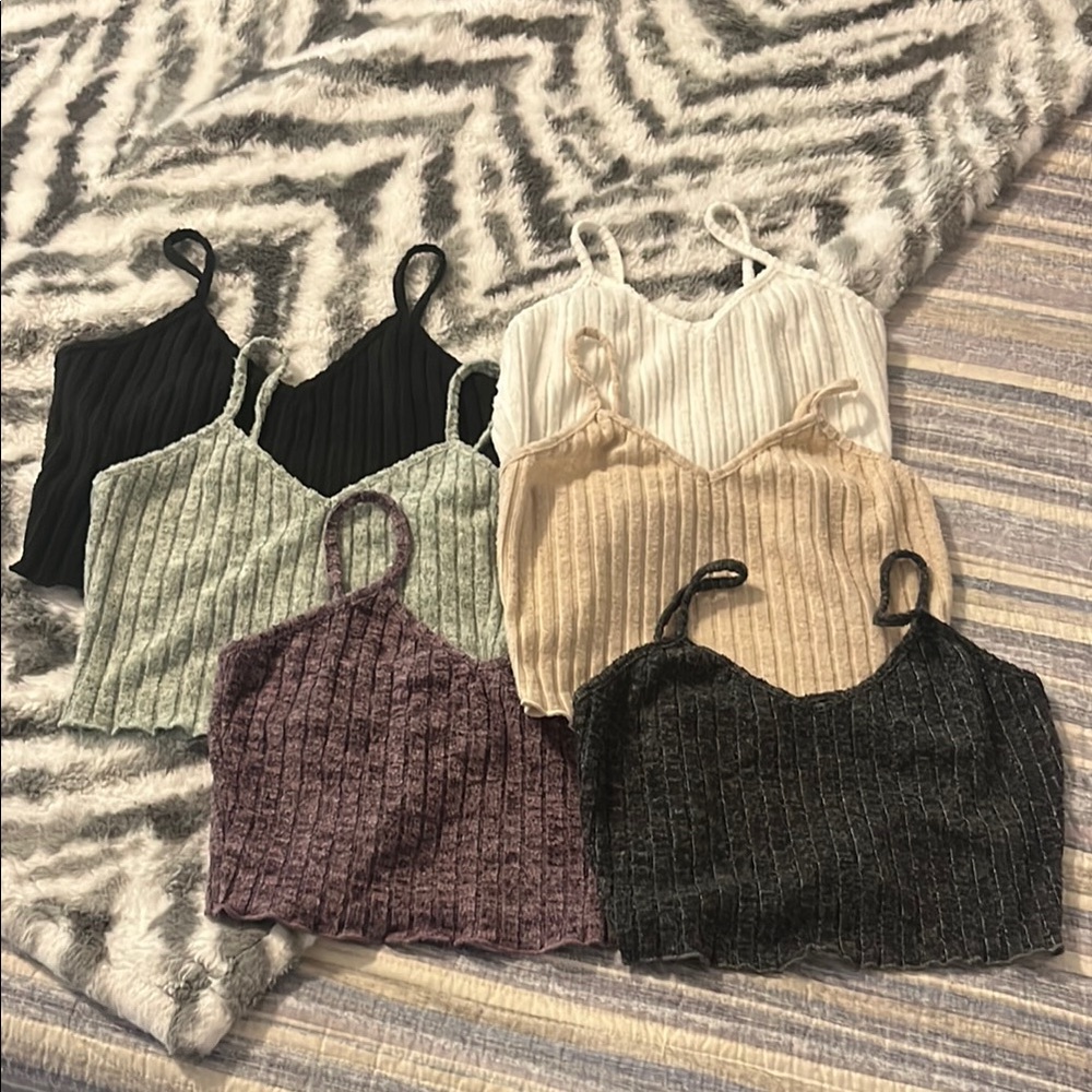 Lot of SHEIN Cream and Green Ribbed Crop Tank Top Sleeveless